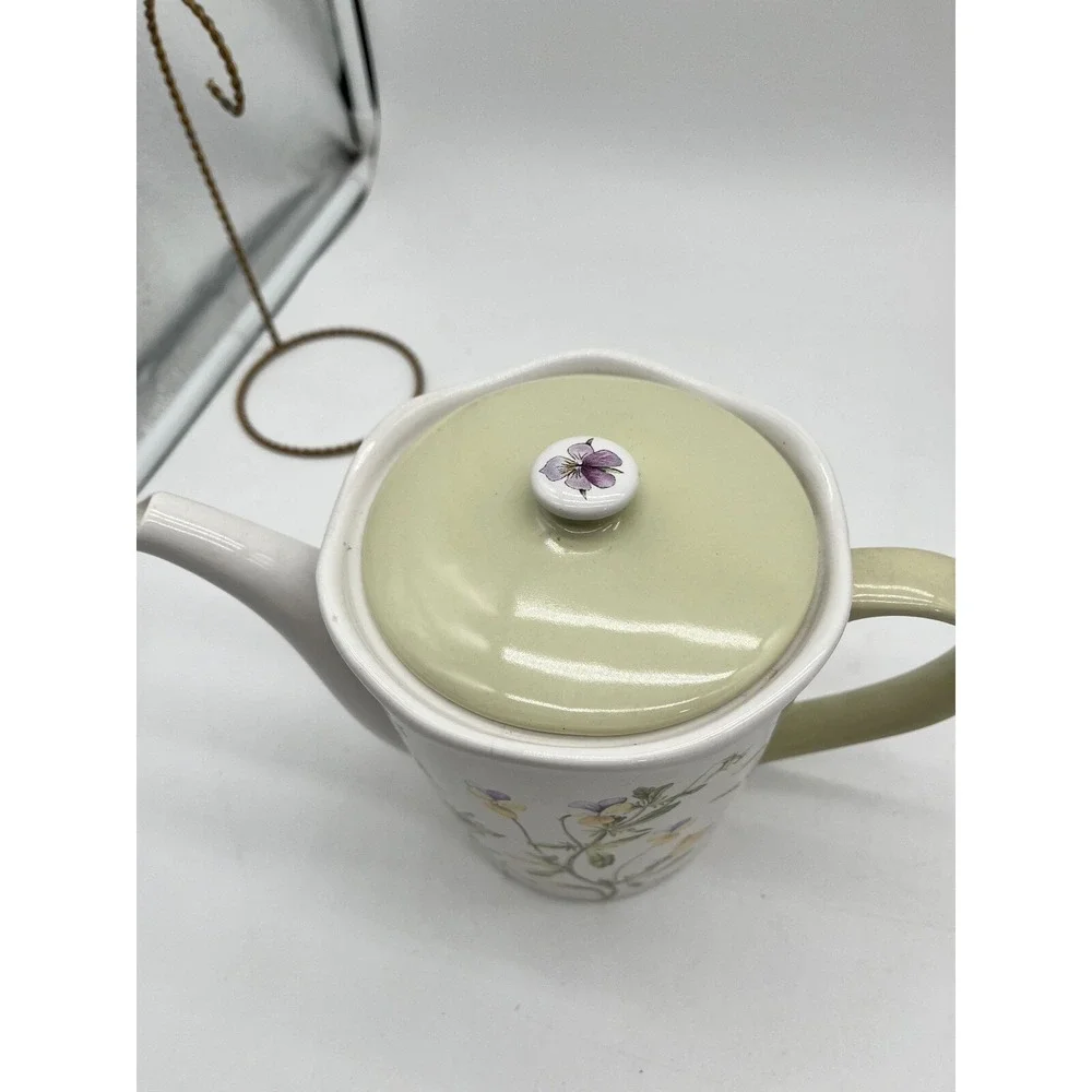 Marjolein Bastin Nature's Sketchbook Flowers Hallmark Teapot